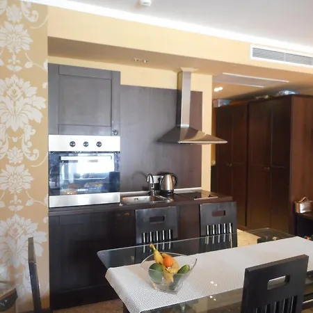 Apartament Private In Royal Beach